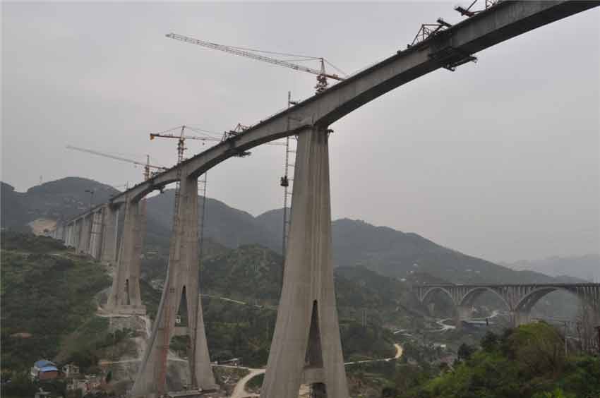 版塊四、2（渝利鐵路-蔡家溝雙線鐵路大橋）-混凝土.jpg